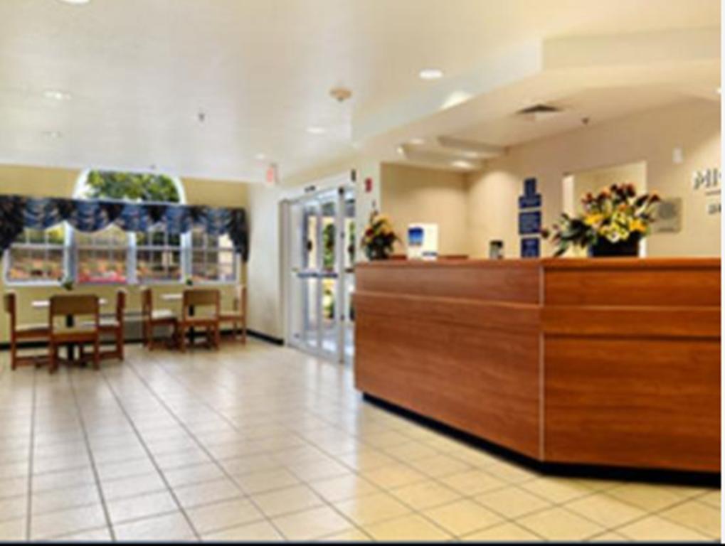 Microtel Inn & Suites Huntsville Interior foto